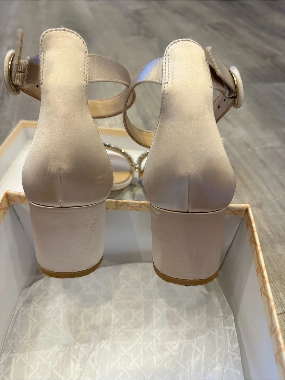 Badgley Mischka /James Rhinestone Satin Block Heel Champagne Blush Satin